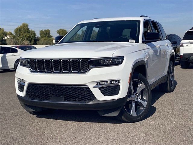 2022 Jeep Grand Cherokee 4xe Base