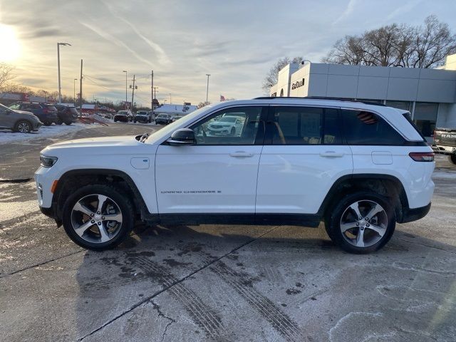 2022 Jeep Grand Cherokee 4xe Base