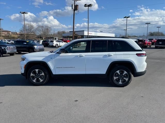 2022 Jeep Grand Cherokee 4xe Base