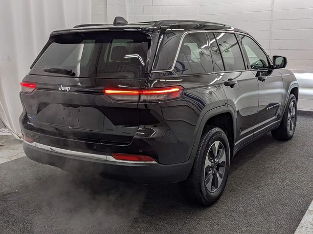 2022 Jeep Grand Cherokee 4xe Base