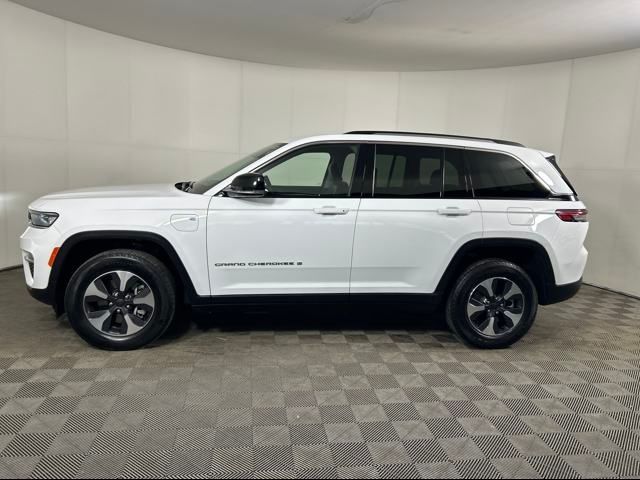 2022 Jeep Grand Cherokee 4xe Base