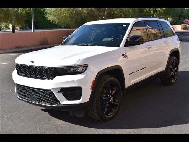 2022 Jeep Grand Cherokee Altitude