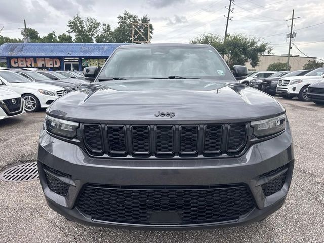 2022 Jeep Grand Cherokee Altitude