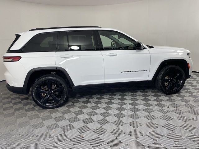 2022 Jeep Grand Cherokee Altitude