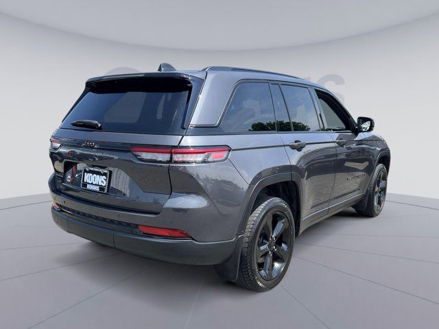 2022 Jeep Grand Cherokee Altitude