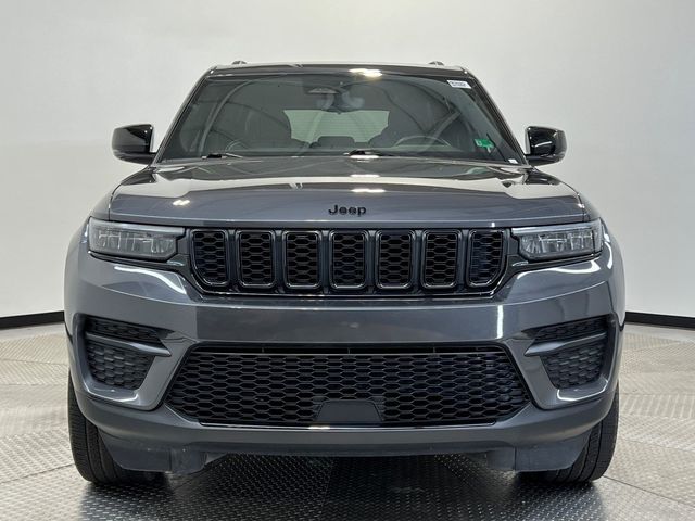 2022 Jeep Grand Cherokee Altitude