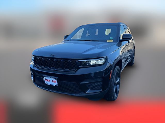 2022 Jeep Grand Cherokee Altitude