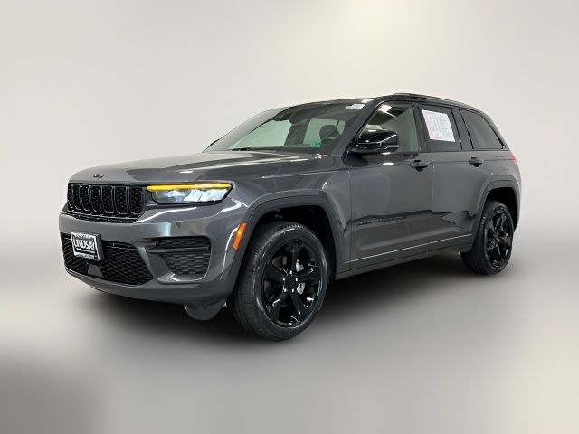2022 Jeep Grand Cherokee Altitude