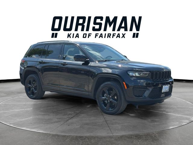 2022 Jeep Grand Cherokee Altitude