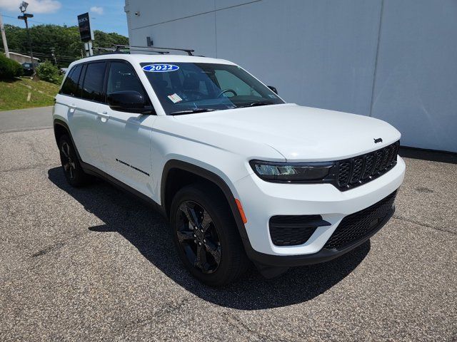 2022 Jeep Grand Cherokee Altitude