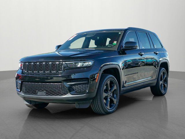 2022 Jeep Grand Cherokee Altitude