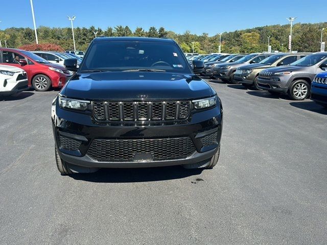 2022 Jeep Grand Cherokee Altitude