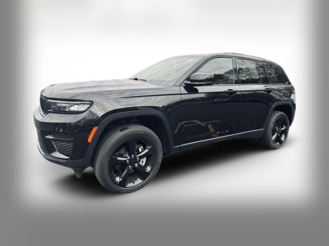 2022 Jeep Grand Cherokee Altitude