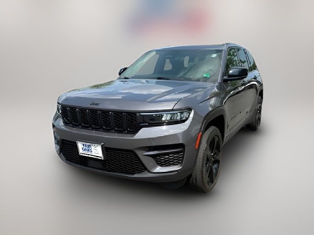 2022 Jeep Grand Cherokee Altitude