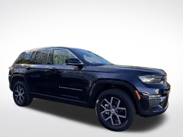 2022 Jeep Grand Cherokee Altitude