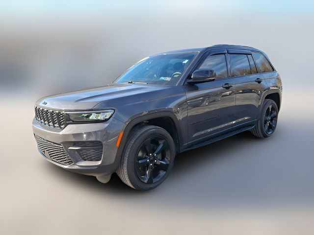 2022 Jeep Grand Cherokee Altitude