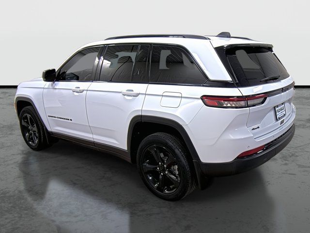 2022 Jeep Grand Cherokee Altitude