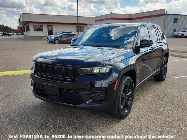 2022 Jeep Grand Cherokee Altitude