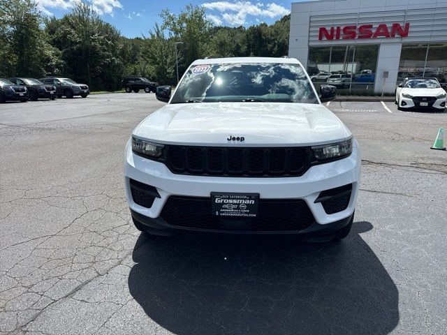 2022 Jeep Grand Cherokee Altitude