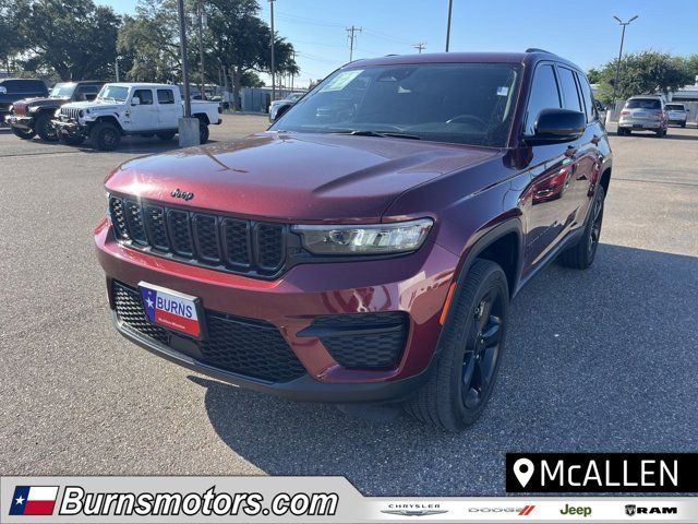 2022 Jeep Grand Cherokee Altitude