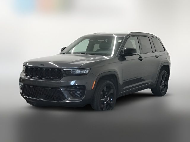 2022 Jeep Grand Cherokee Altitude