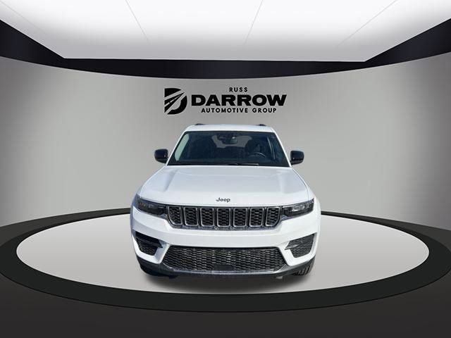 2022 Jeep Grand Cherokee Laredo