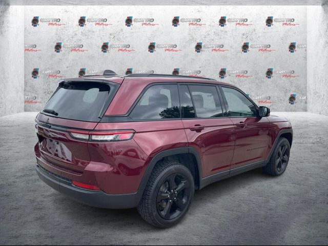 2022 Jeep Grand Cherokee Altitude