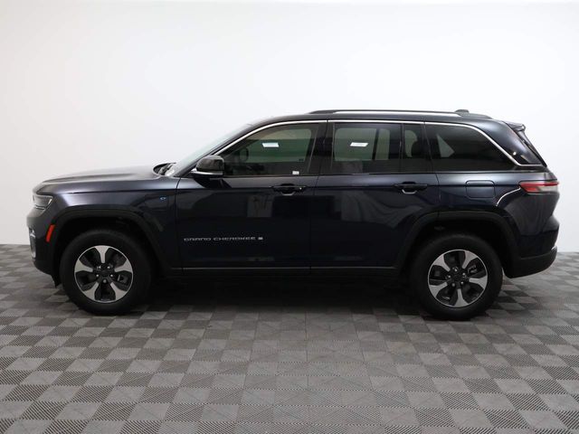 2022 Jeep Grand Cherokee 4xe Base