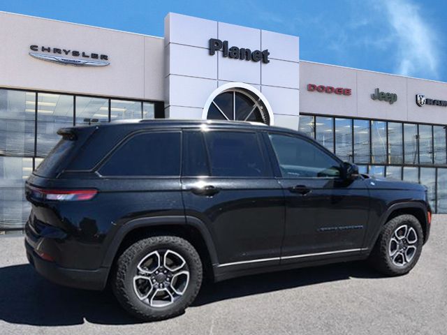 2022 Jeep Grand Cherokee 4xe Trailhawk