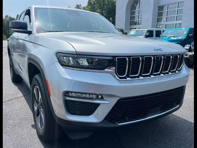 2022 Jeep Grand Cherokee 4xe Base