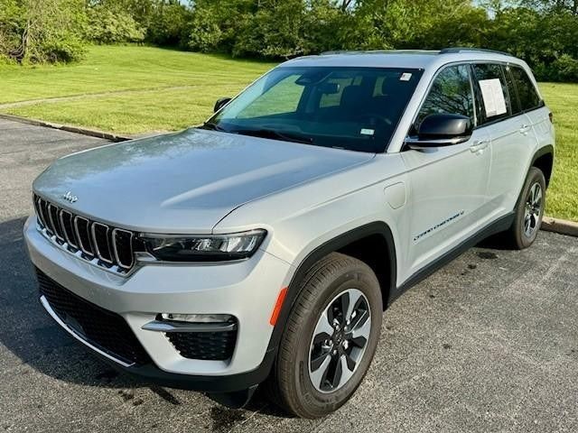 2022 Jeep Grand Cherokee 4xe Base