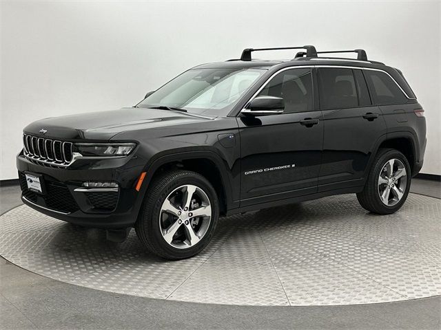 2022 Jeep Grand Cherokee 4xe Base