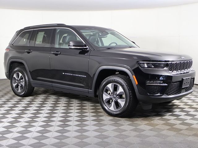 2022 Jeep Grand Cherokee 4xe Base