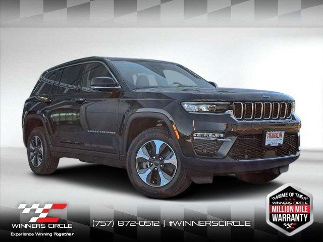 2022 Jeep Grand Cherokee 4xe Base