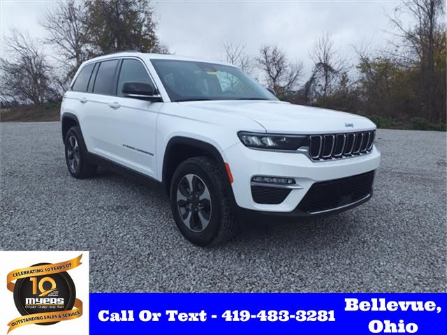 2022 Jeep Grand Cherokee 4xe Base