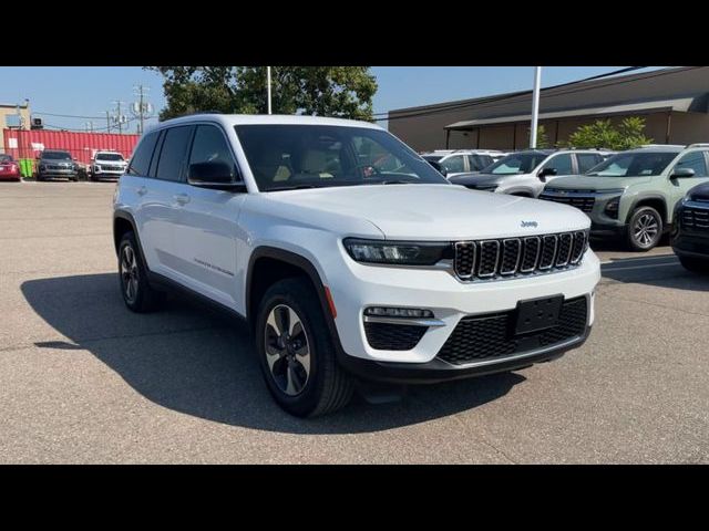 2022 Jeep Grand Cherokee 4xe Base