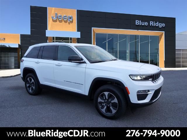 2022 Jeep Grand Cherokee 4xe Base