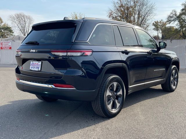 2022 Jeep Grand Cherokee 4xe Base