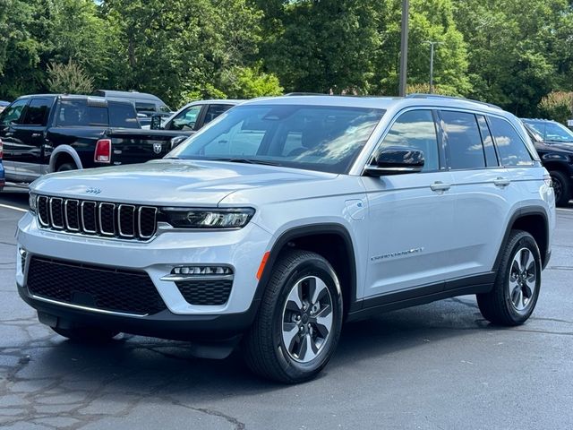 2022 Jeep Grand Cherokee 4xe Base