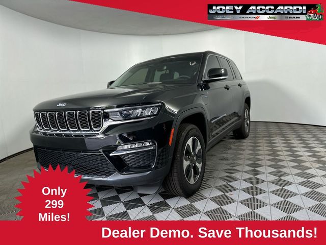 2022 Jeep Grand Cherokee 4xe Base