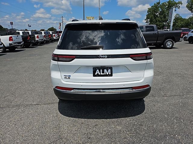 2022 Jeep Grand Cherokee 4xe Base