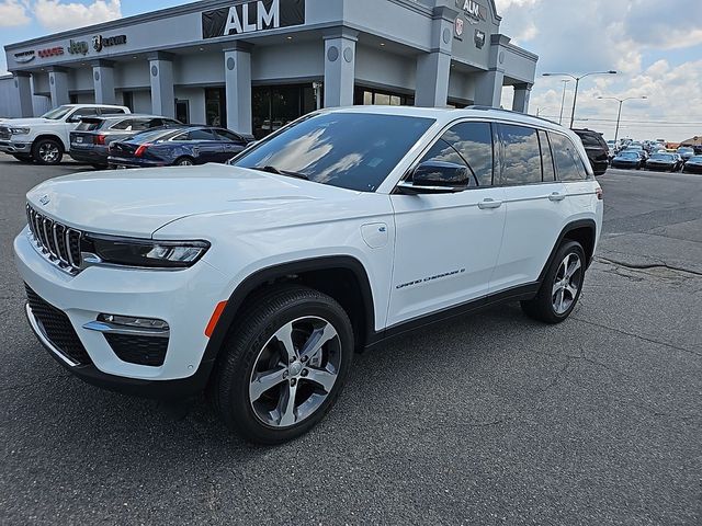 2022 Jeep Grand Cherokee 4xe Base