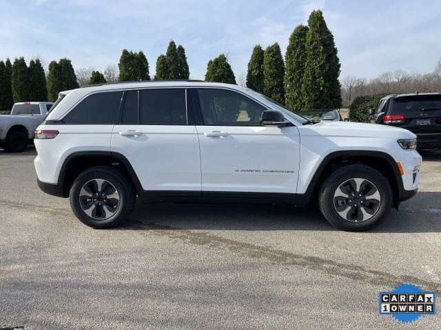 2022 Jeep Grand Cherokee 4xe Base