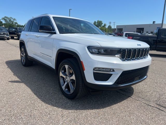 2022 Jeep Grand Cherokee 4xe Base