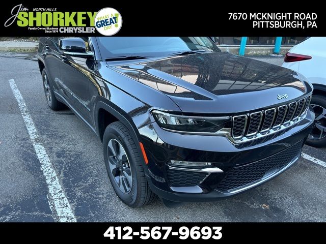 2022 Jeep Grand Cherokee 4xe Base