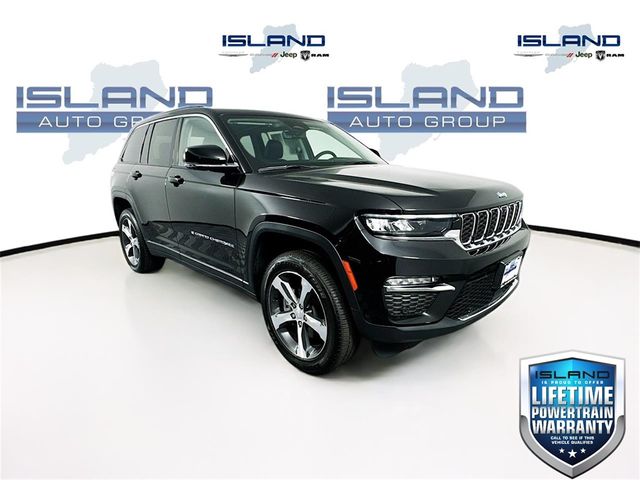 2022 Jeep Grand Cherokee 4xe Base