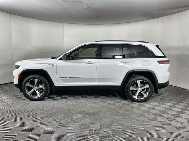 2022 Jeep Grand Cherokee 4xe Base