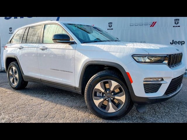 2022 Jeep Grand Cherokee 4xe Base