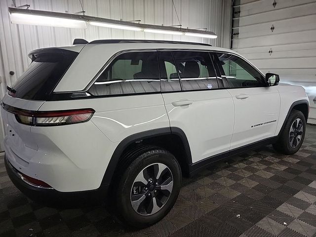 2022 Jeep Grand Cherokee 4xe Base