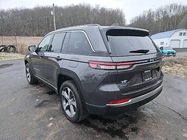 2022 Jeep Grand Cherokee 4xe Base